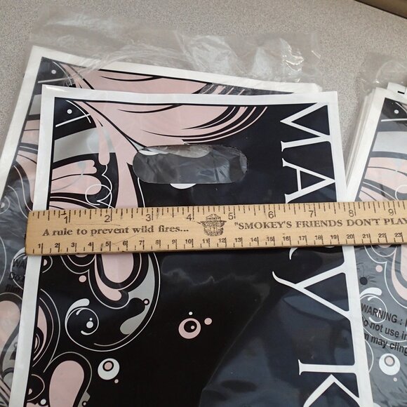 Mary Kay Plastic Sales Bags Small - Picture 2 of 3